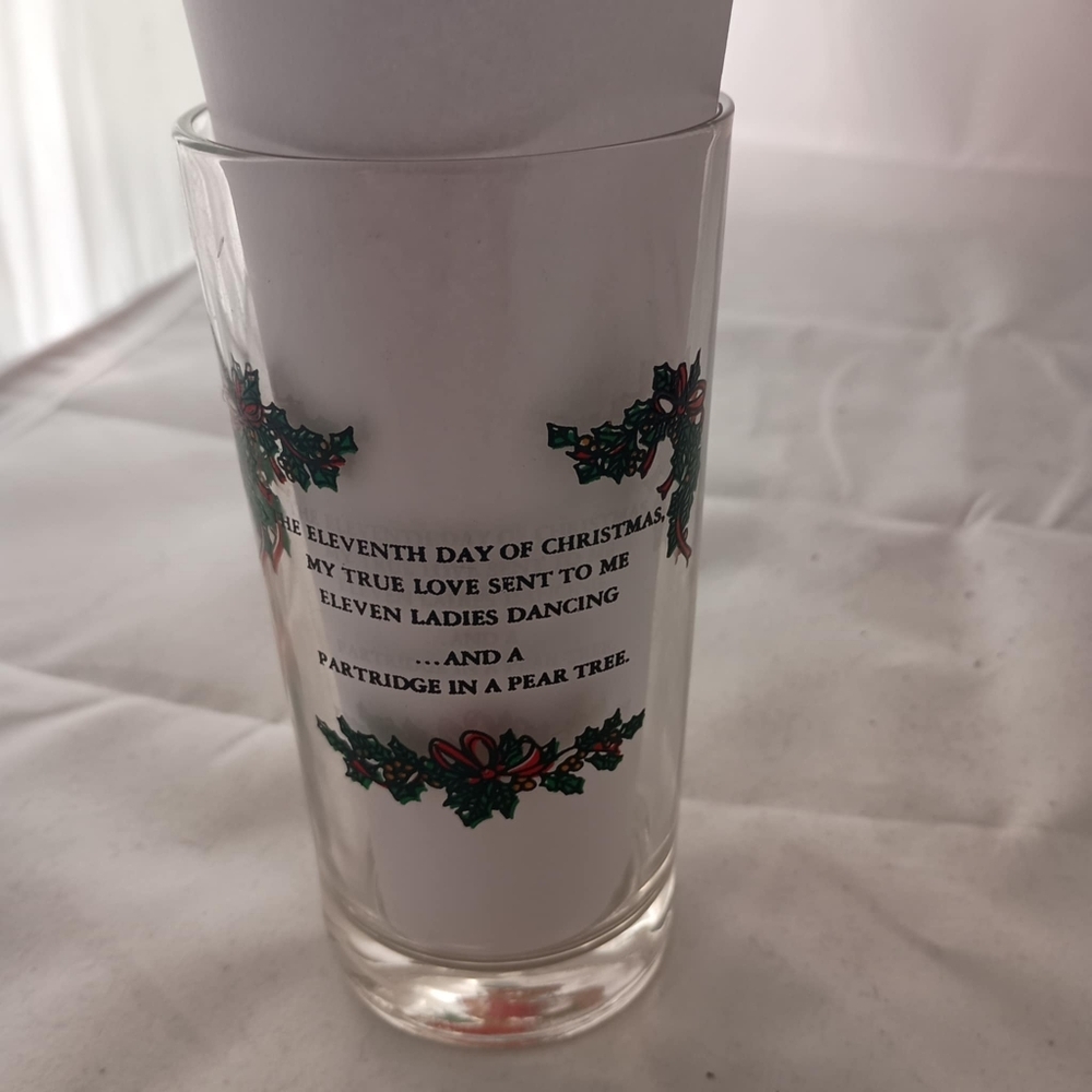 Indiana Glass Co Drink Glass 11th Day of Christmas - Picture 5 of 6